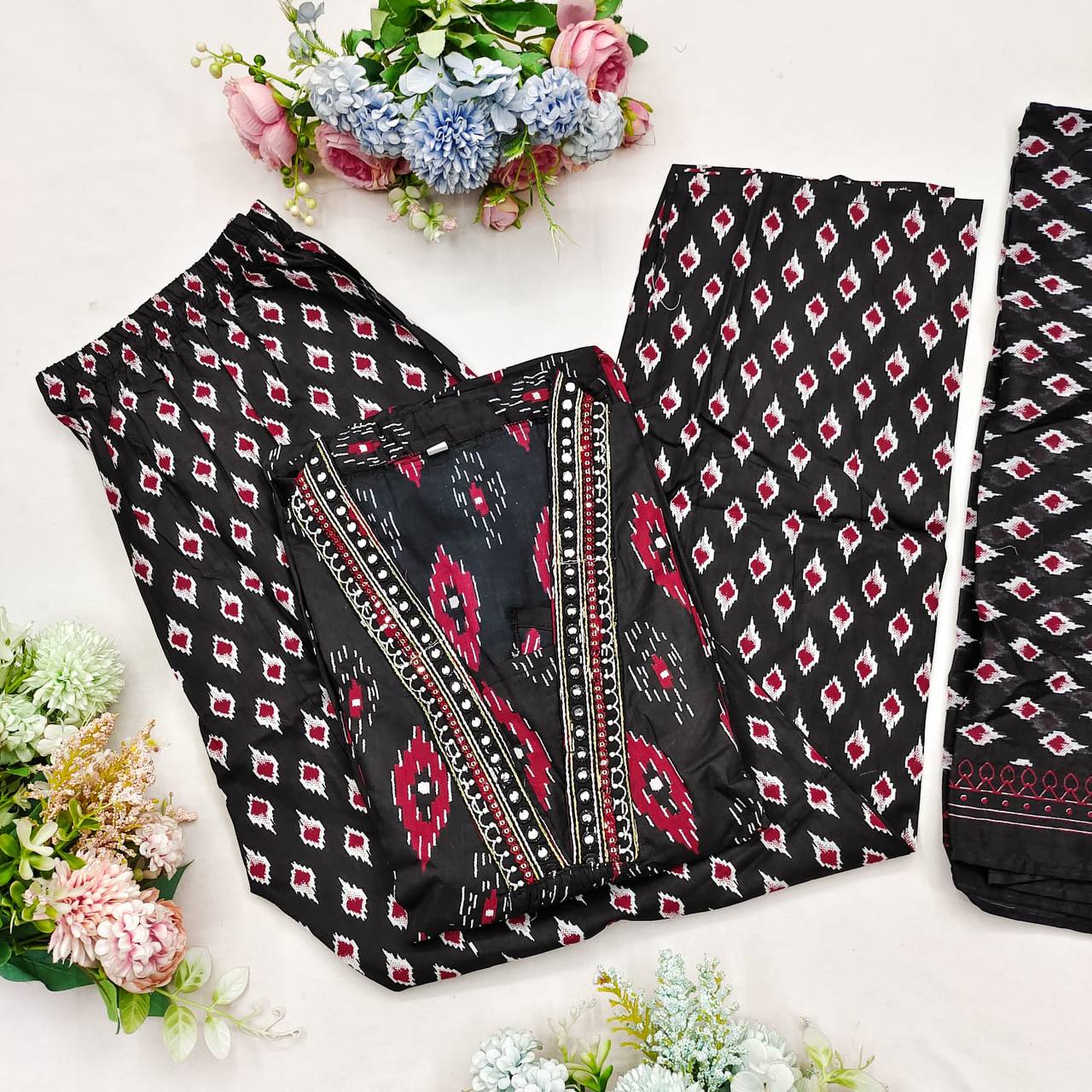 Exquisite Mughal Print Cotton Suit Set with Handwork Embroidery & Mulmul Dupatta