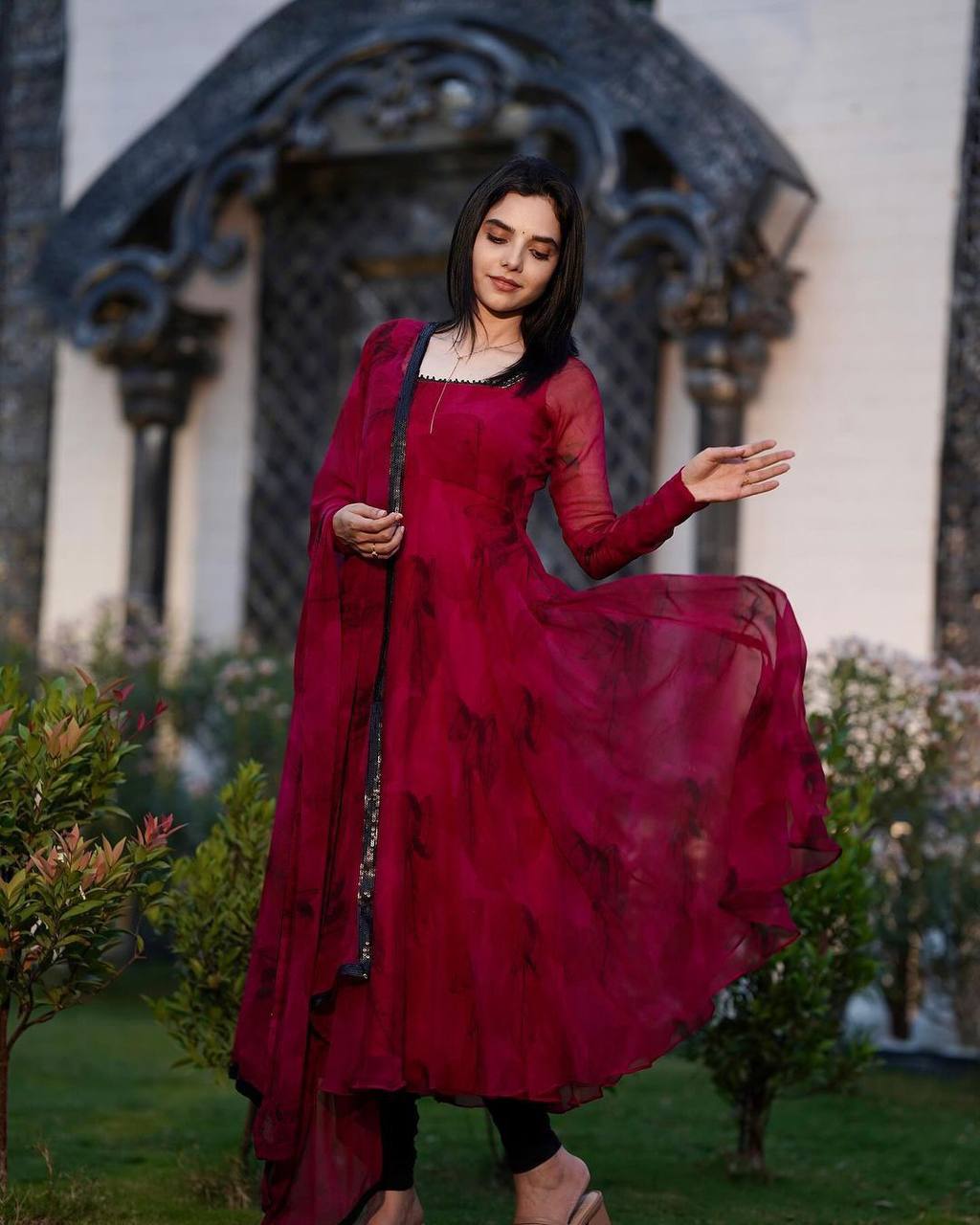 Floral Georgette Anarkali with Lace Dupatta – Effortless Elegance and Style