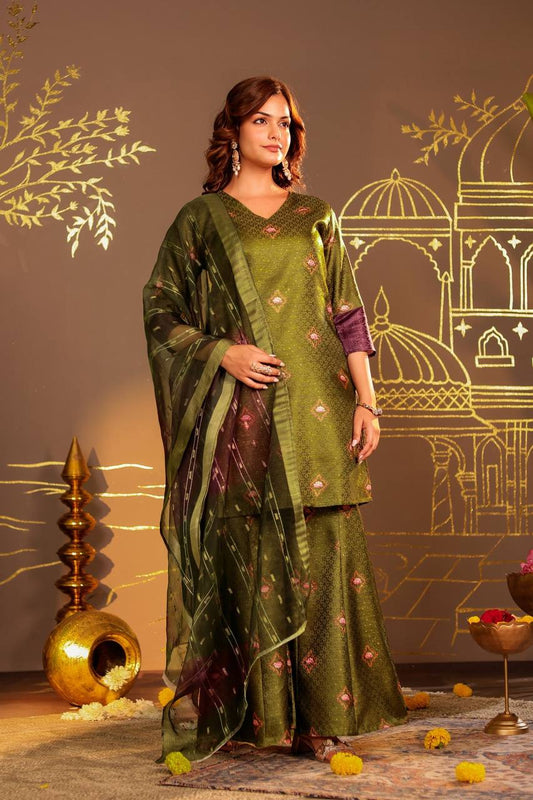 Mehndi Green Embroidered Kurti Set: Perfect for Festive Glamour