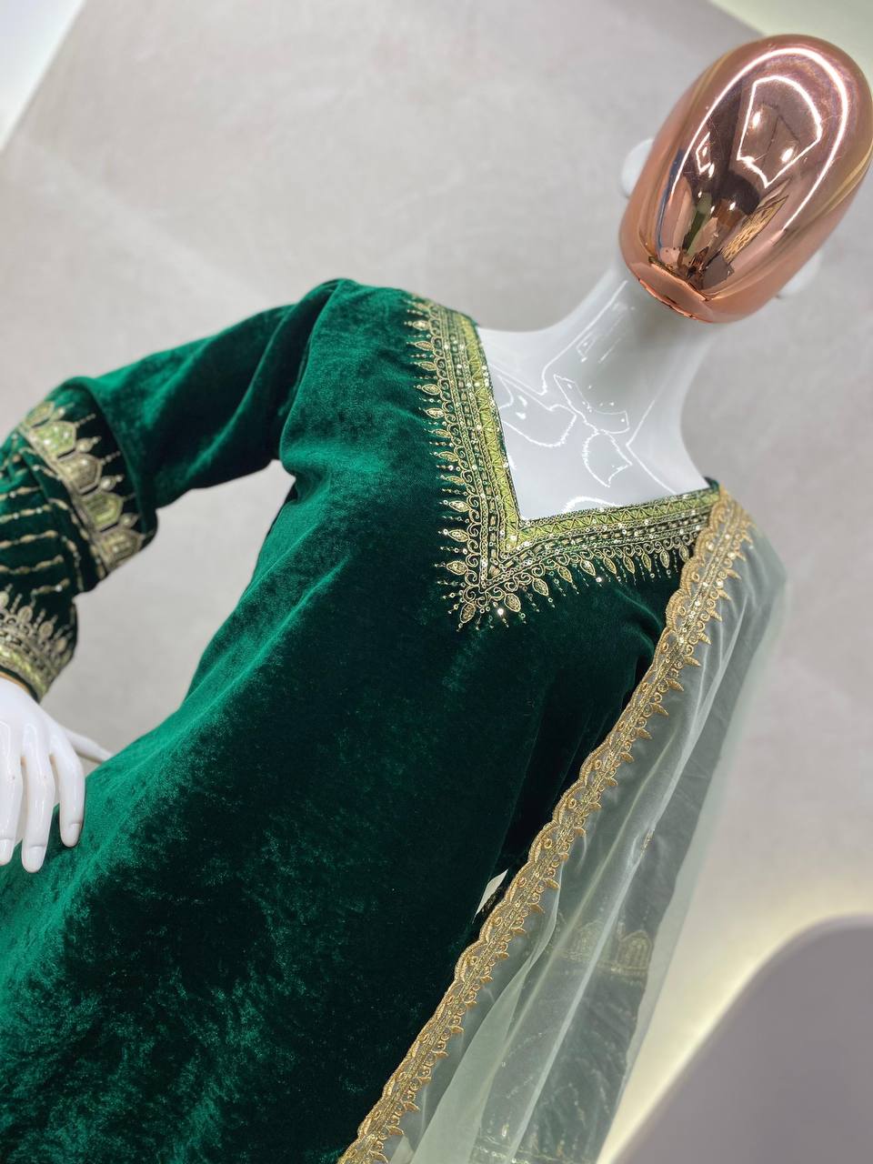 "Bollywood-Style Winter Velvet Suit with Cording Sequence Embroidery & Georgette Dupatta"