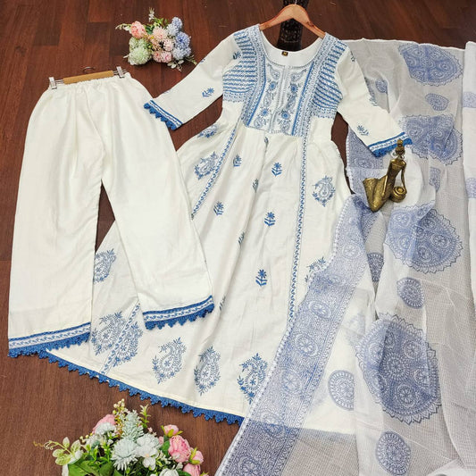 Timeless Chikankari Anarkali with Kota Doriya Dupatta – Elegant and Graceful