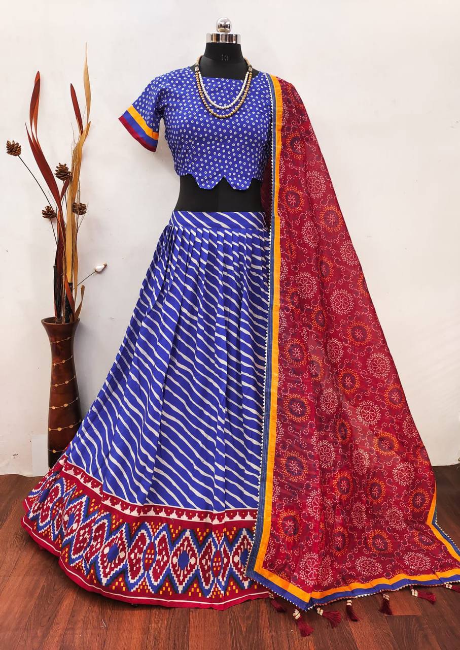 "Exquisite Gujarati Navratri Lehenga Set with Lehariya Dupatta & Traditional Print Detailing"