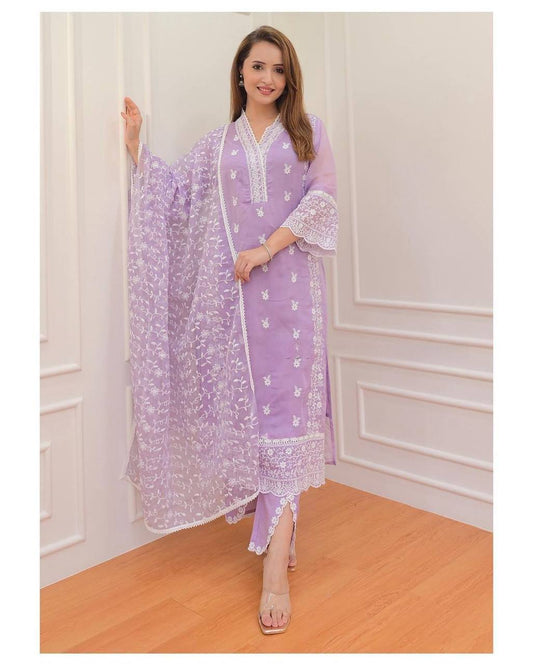 Pakistani Embroidered Organza Suit Set – Lilac & Yellow Festive Elegance