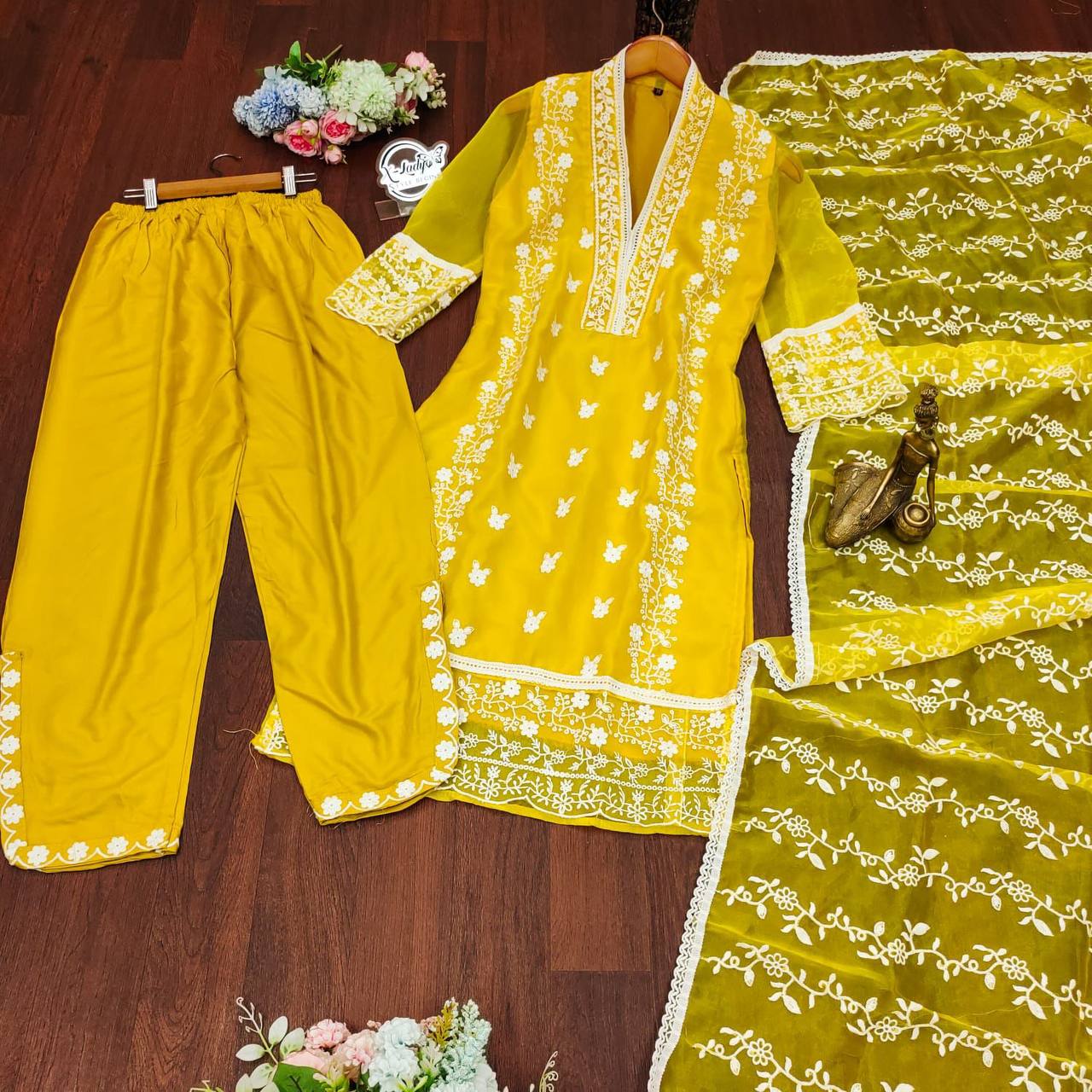 Pakistani Embroidered Organza Suit Set – Lilac & Yellow Festive Elegance