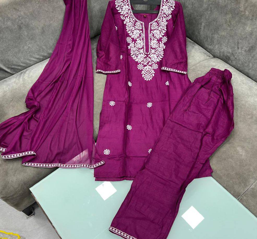 Elegant Embroidered Flared Rayon Suit Set with Nazneen Dupatta – A Perfect Blend of Grace and Tradition